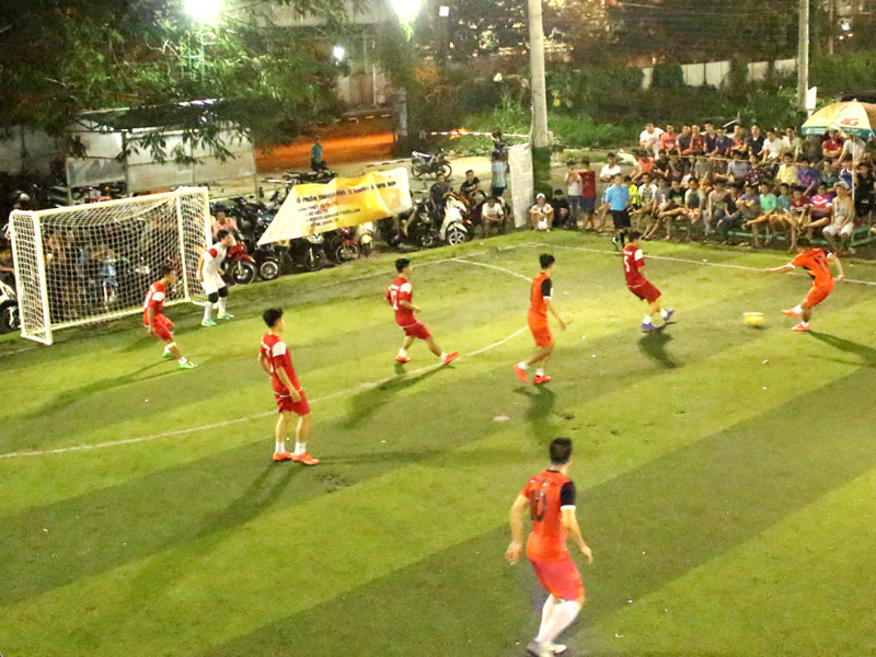 4 chiến thuật bóng đá tốt nhất cho các đội bóng 5 người | YouSport